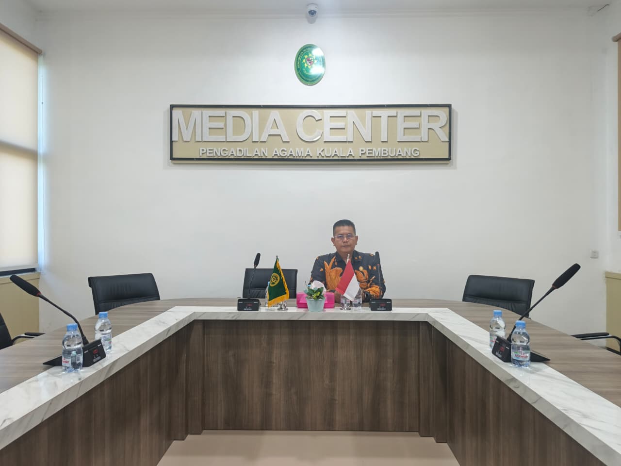 69. Ketua PA Kuala Pembuang Ikuti Sosialisasi PERMA Nomor 4 Tahun 2025 Secara Daring 1